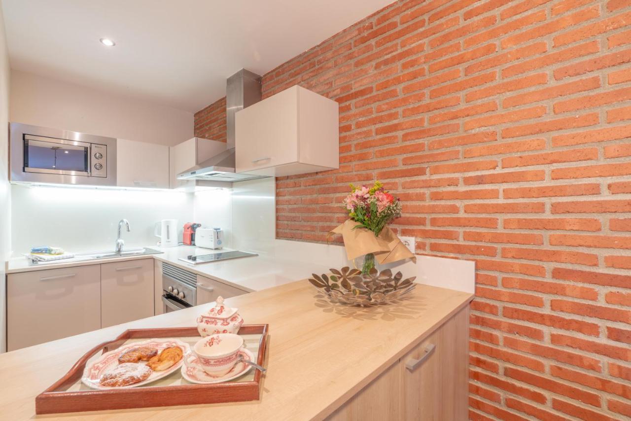 Serennia Cest Apartamentos Arc De Triomf Барселона Екстер'єр фото